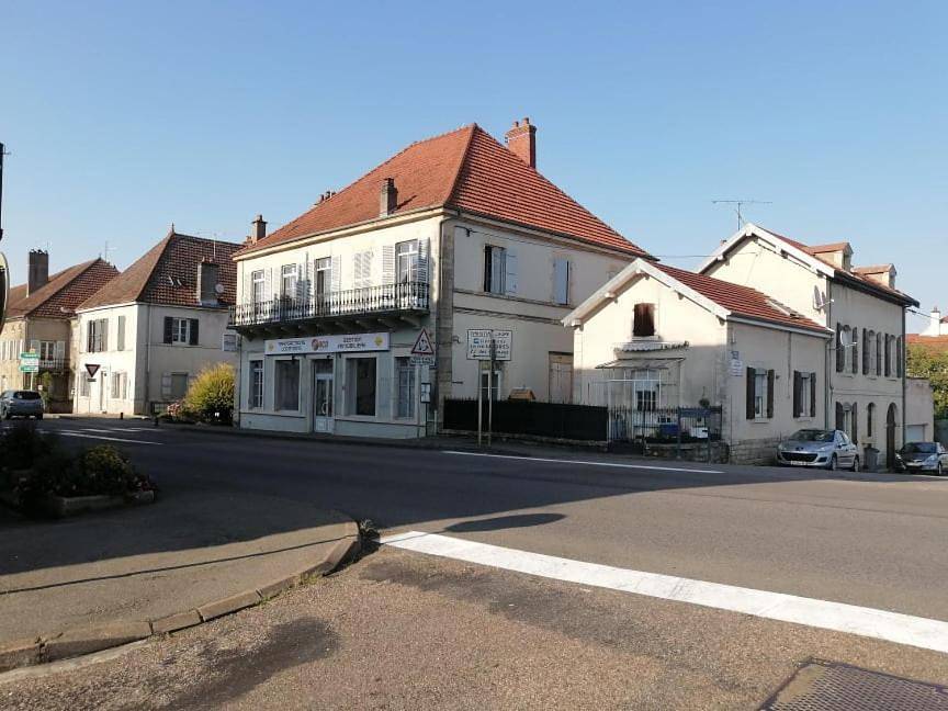 Appartement entier, Gray centre ville avec vue sur Saône in Gray, Haute-Saône