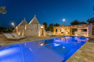 Trullo pour 4 Personnes dans Carovigno, Valle D'Itria, Photo 1