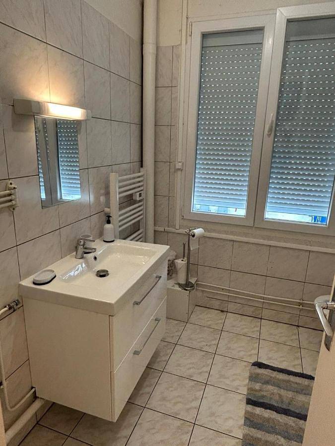 Appartement entier, Best holliday Home for family newly renovated in Garges-lès-Gonesse, Val-d'Oise