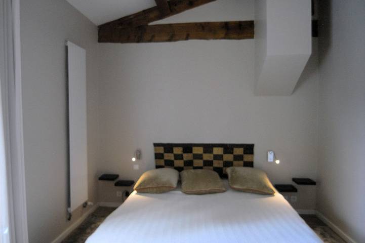Appartamento intero, Un posto tranquillo, pieno di fascino, vicino a tutto in Saint-Cyr-sur-Mer, Costa mediterranea (Francia)