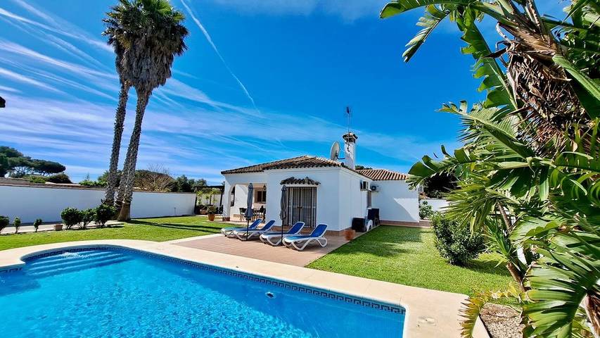 Chalet para 8 personas, con Jardín y Piscina en Andalucía - 3