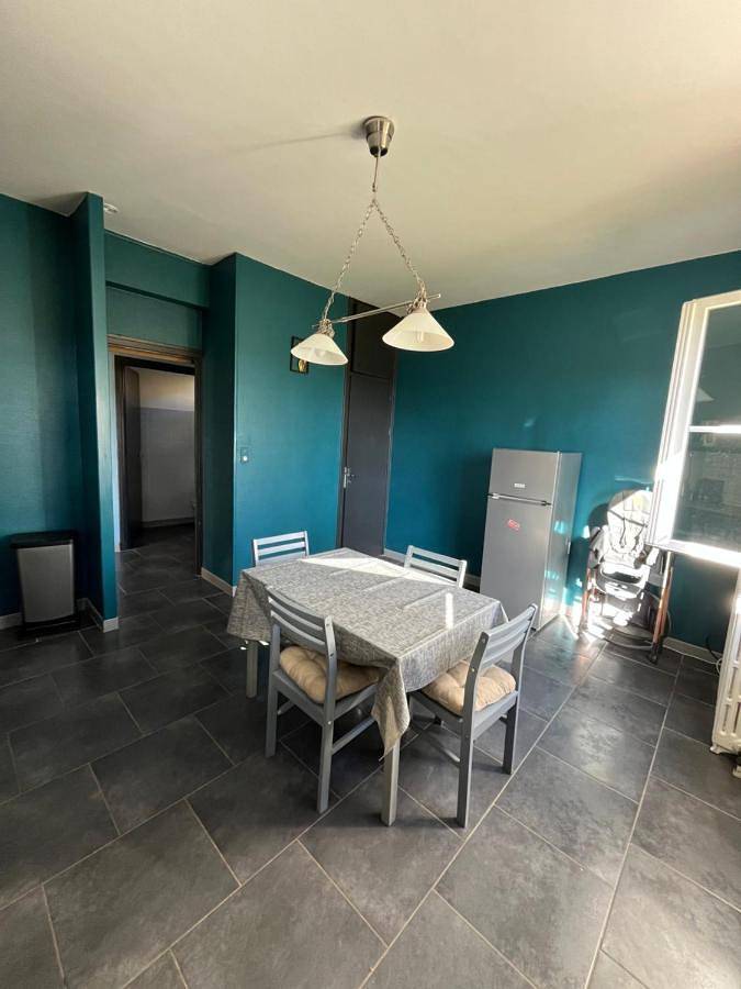 Room #1184084101 in Saint-Étienne-Cantalès, Région d'Aurillac