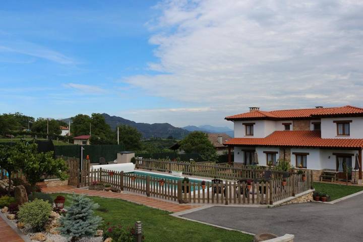 Casa rural con piscina para 8 personas, con jardín además de piscina y vistas en Asturias - 4