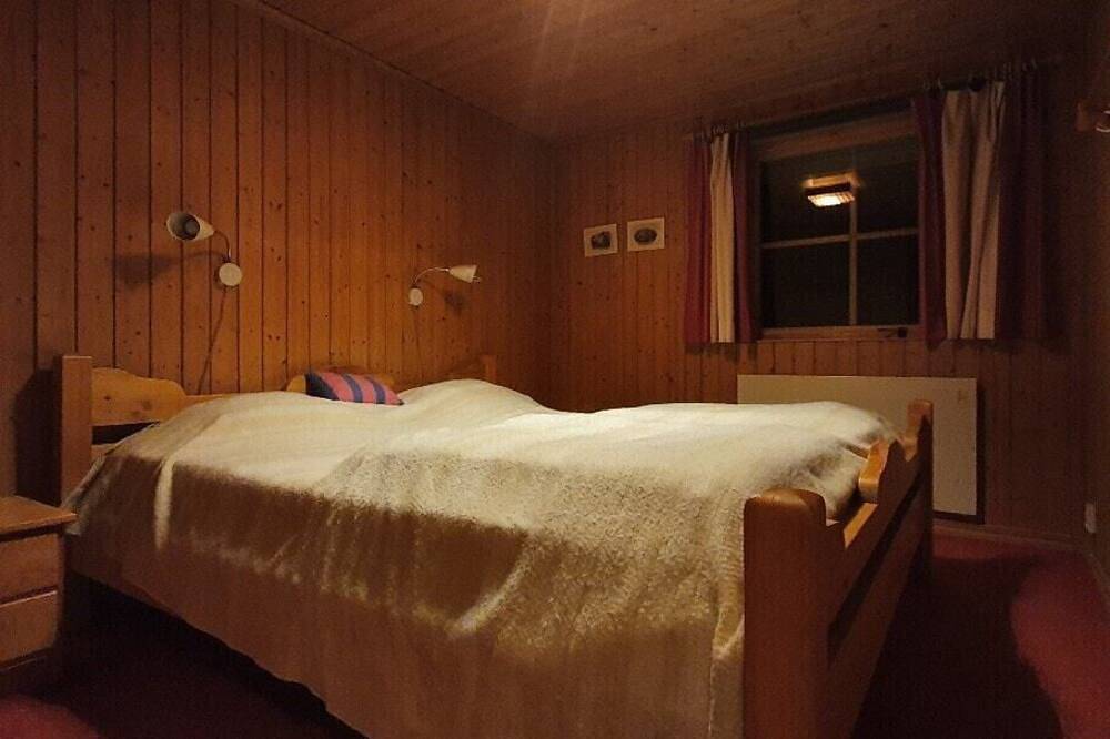Sauna | Wi-Fi | Terrace | Wood stove | Cable Tv in Lofsdalen, Härjedalen
