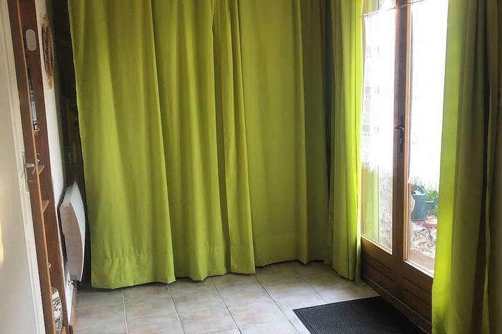 Gîte pour 3 personnes, avec jacuzzi ainsi que terrasse et jardin à Labeaume - 3