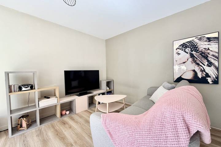 Gîte pour 2 personnes, avec balcon, animaux acceptés à Aix-les-Bains - 3