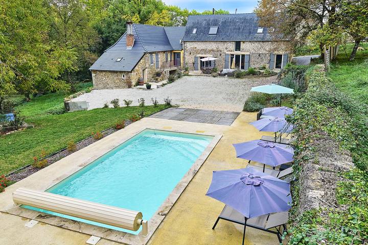 Gîte pour 8 personnes, avec piscine et jacuzzi à Terrasson-Lavilledieu - 2