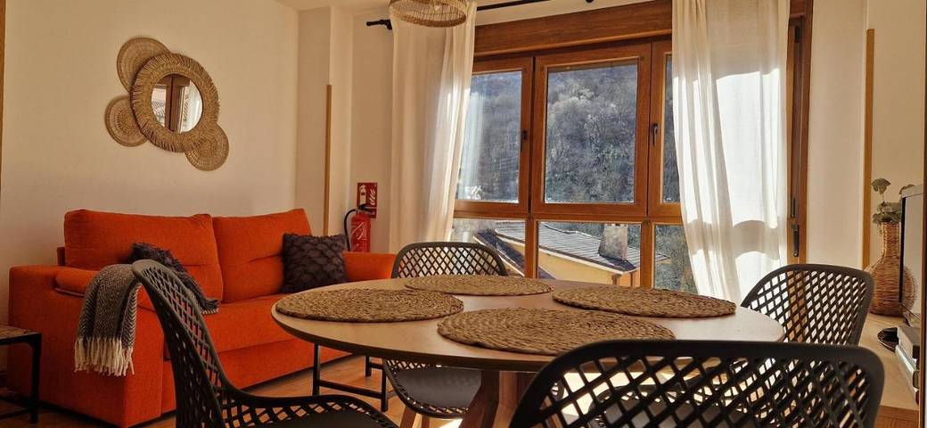 Gîte pour 3 personnes, avec vue dans Arenas de Cabrales - 2