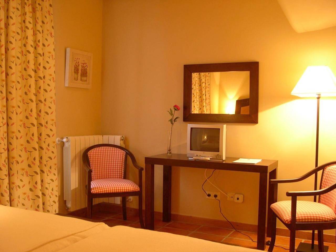 Hotel Rural El Jardin de la Hilaria in Real Sitio de San Ildefonso, Provincia de Segovia