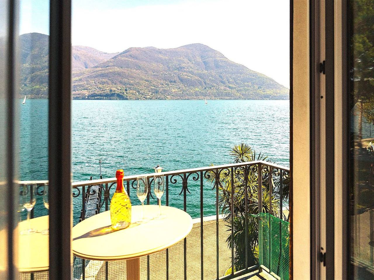 Ganze Wohnung, See-Penthouse in Brissago, Tessiner Alpen