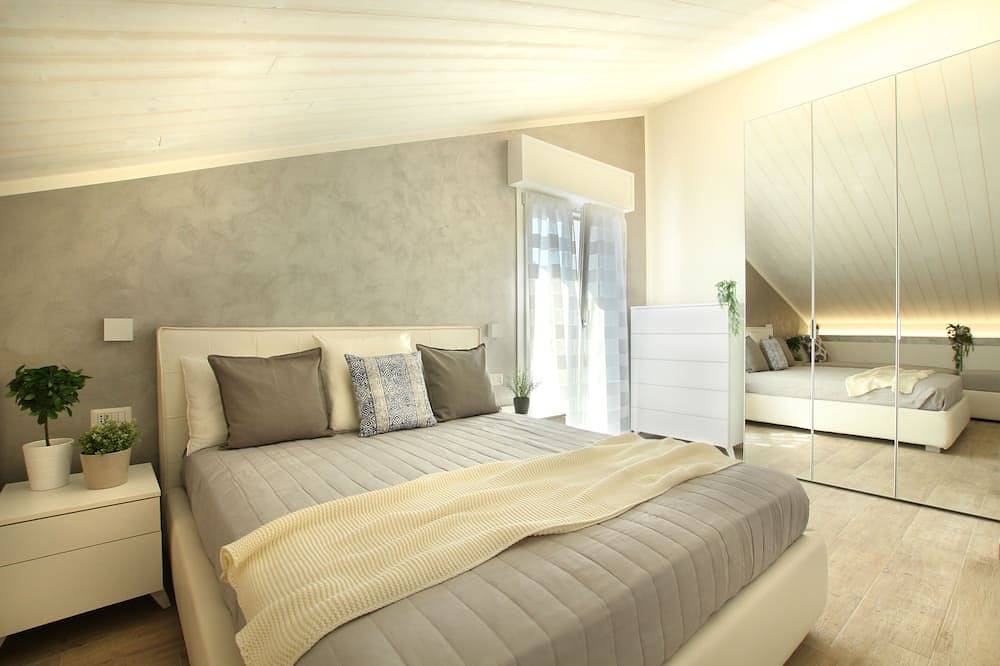 Geheel appartement, Penthouse with private Jacuzzi in San Mauro A Mare, Provincie Forlì-Cesena