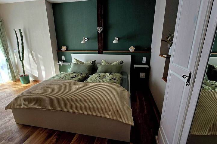 Ganze Wohnung, Ferienwohnung Blumenwiese (Eg) - Wohnküche, Schlafzimmer und tolles Badezimmer in Bad Suderode, Quedlinburg