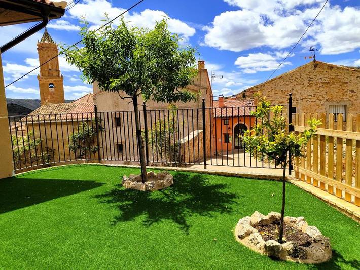 Casa rural para 6 personas, con Balcón y Terraza además de Jardín y Vistas en Javalambre