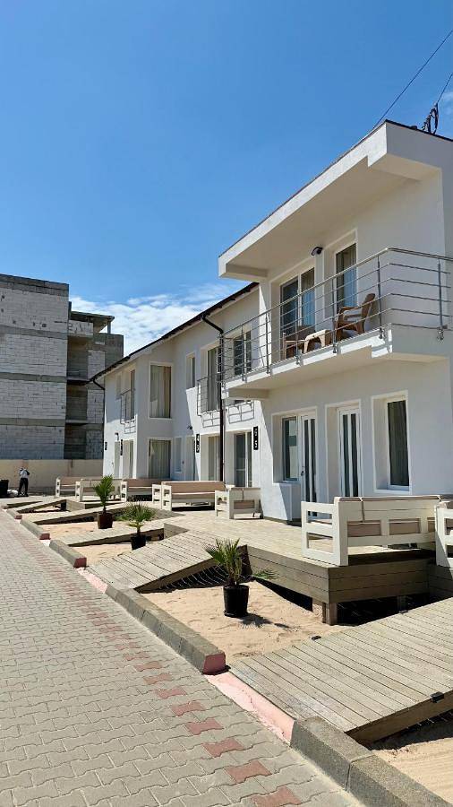 Maison d’hôte pour 4 personnes, avec Balcon et Terrasse ainsi que Vue sur le lac et Vue dans Constanța - 3