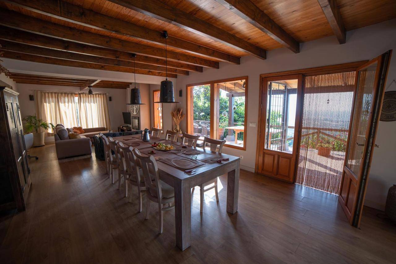 Four-Bedroom House in Motril, Cordillera Penibética
