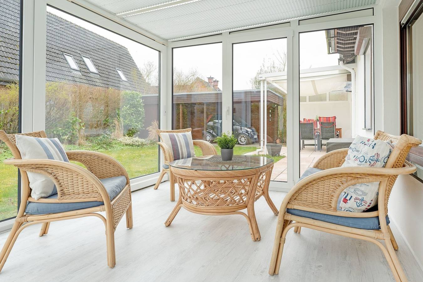 Ganze Ferienwohnung, Haus Hüttmann Sonnenblüte in Malente, Ostholstein