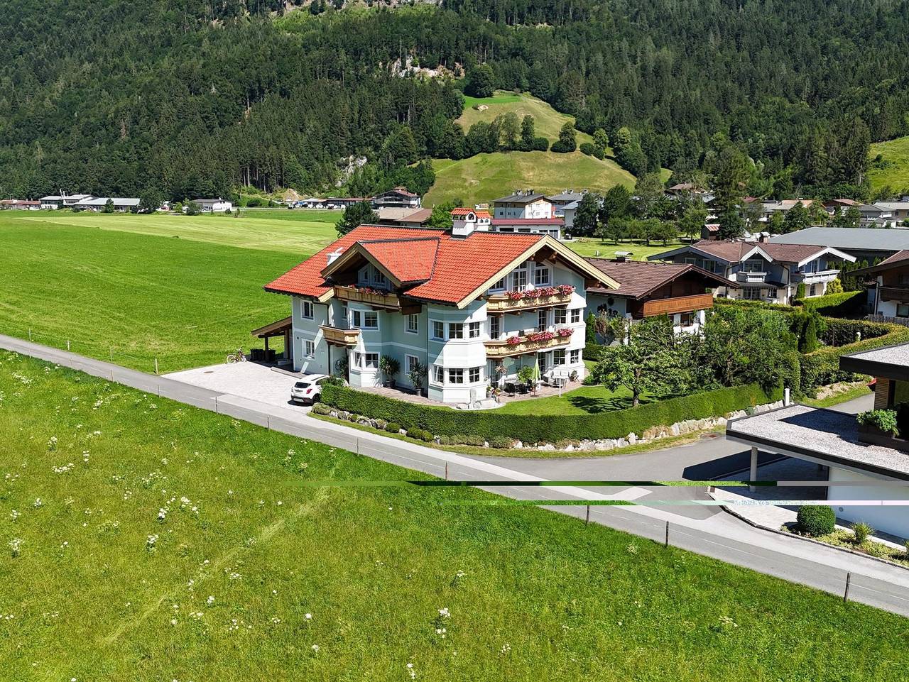 Ganze Ferienwohnung, Fewo Bachler - Appartement/Fewo, Bad, Wc, Erdgeschoß/Parterre in Loferer und Leoganger Steinberge, Kirchdorf in Tirol