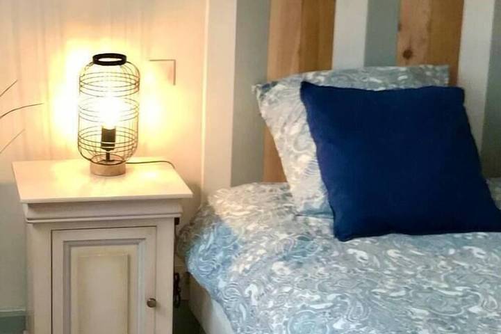 Gîte pour 2 personnes, animaux acceptés dans Place aux Herbes - 2