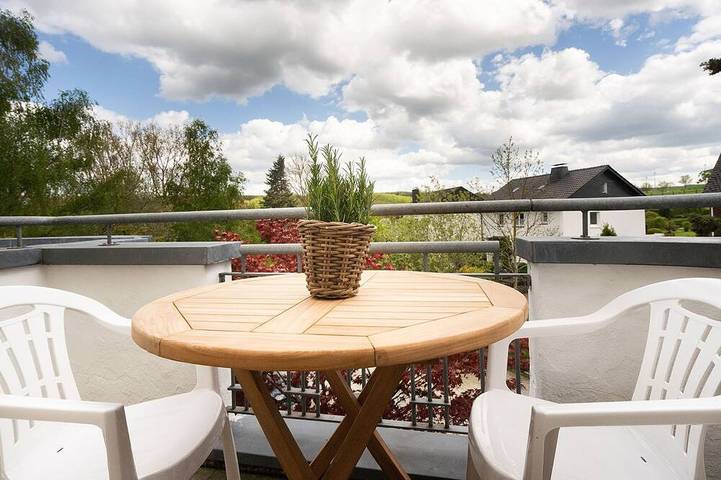 Ferienwohnung für 4 Personen, mit Balkon und Garten, mit Haustier