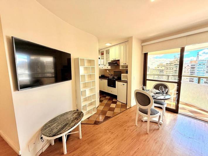 Casas e apartamentos de temporada para 4 pessoas, com piscina e vista e ainda balcão em Bela Vista