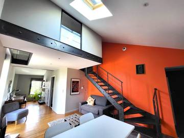 Gîte pour 5 personnes, avec vue et terrasse à Genas