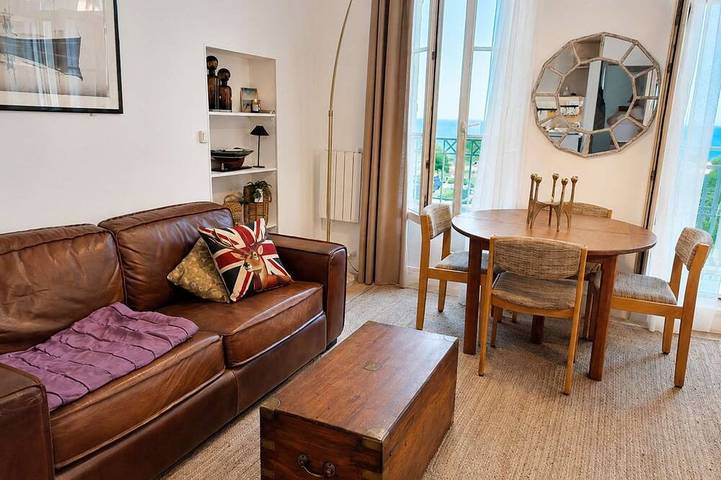 Appartement entier, Bel Horizon, charmant appt avec balcon vue mer in Luc-sur-Mer, Région de Caen