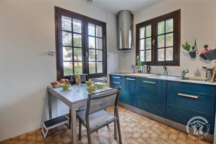 Gîte pour 6 personnes, avec Terrasse et Jardin à Lancieux - 4