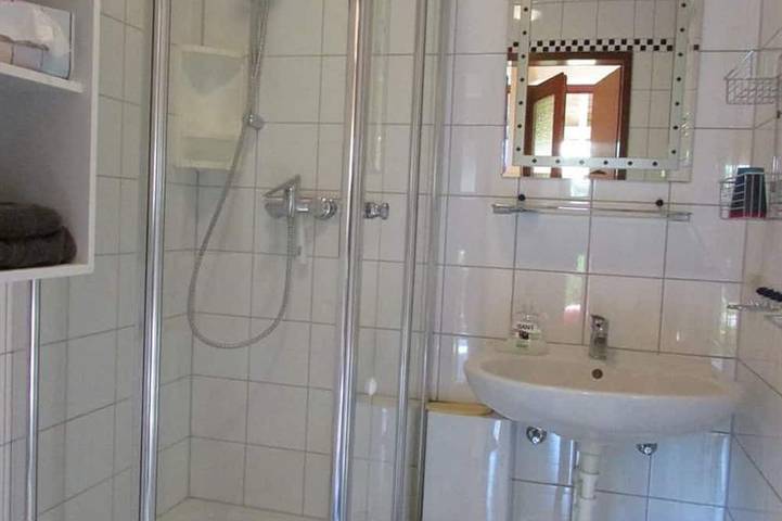 Ferienwohnung für 3 Personen, mit Terrasse und Garten in Nonnweiler - 4