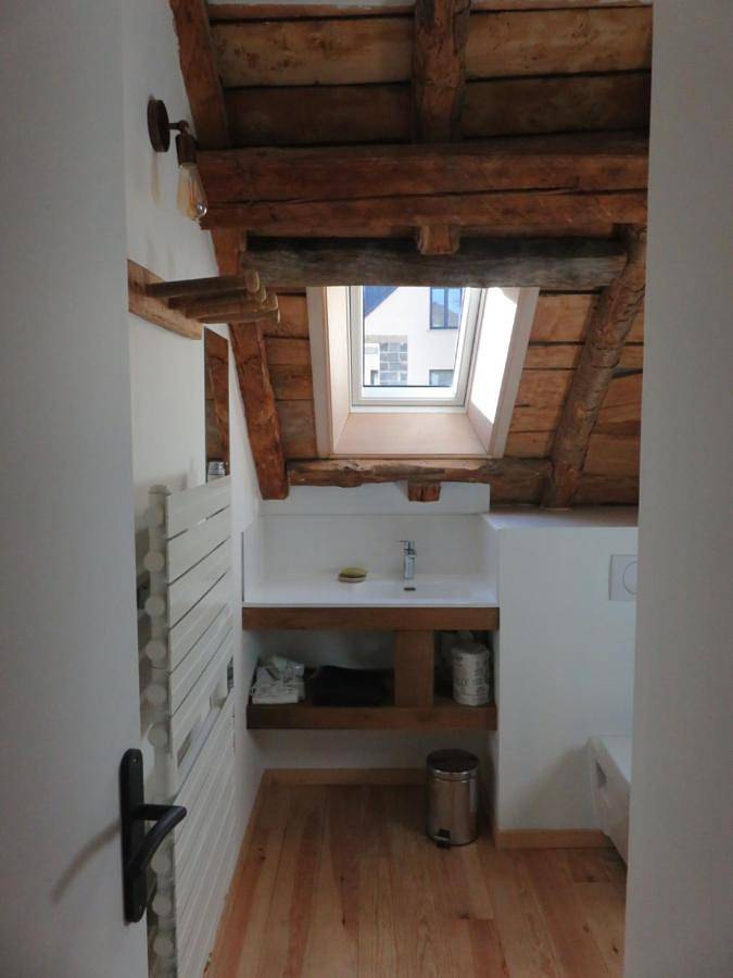 Grande maison de village, rénovation écologique in Viey, Parc national des Pyrénées
