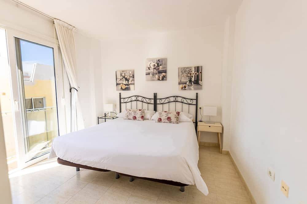 Entire apartment, Tijeritas Cool Sea Breeze in Los Cristianos, Arona