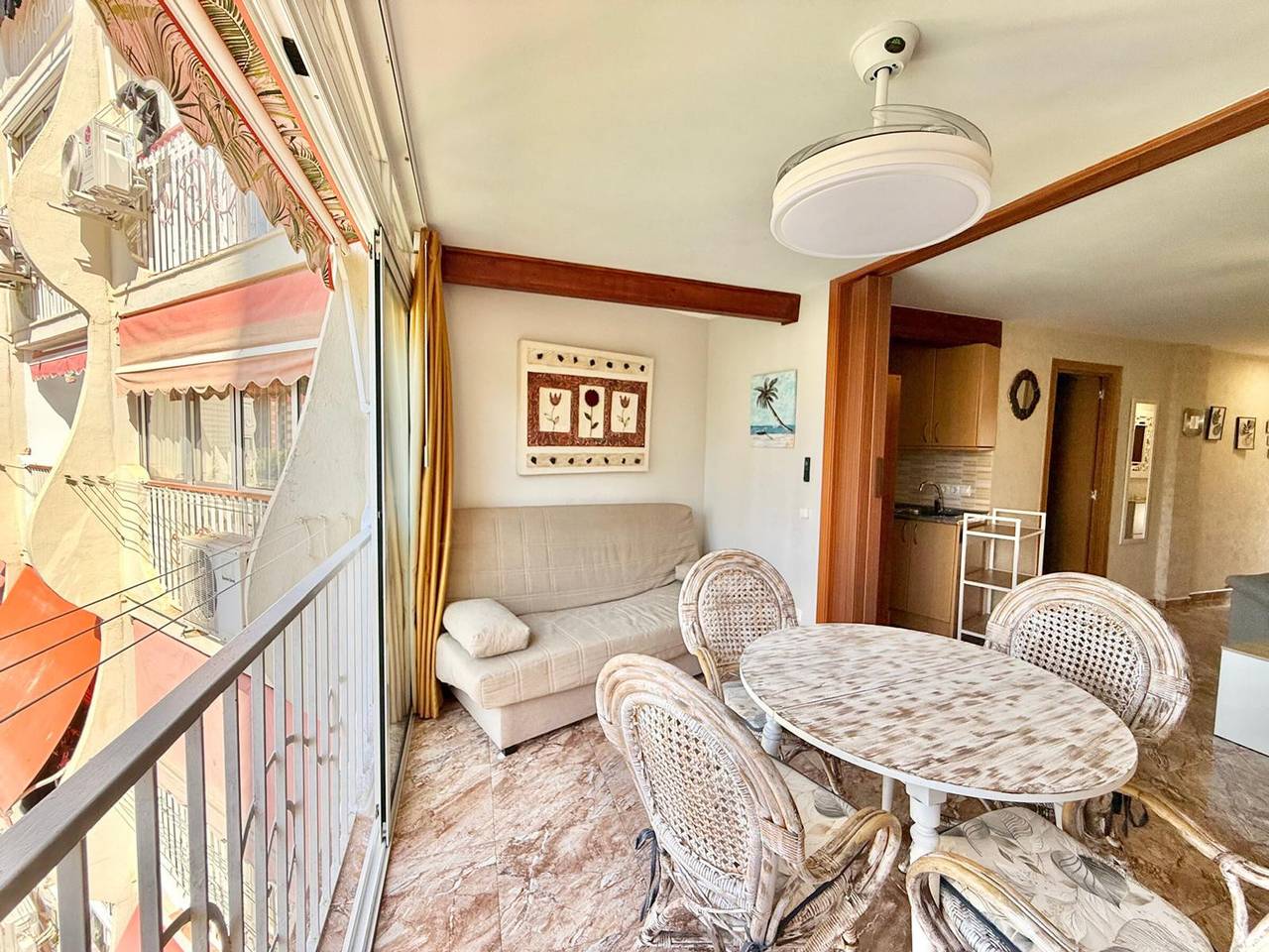 Entire apartment, Modern apartment ideal for families - 4 guests in Benidorm, Costa Blanca
