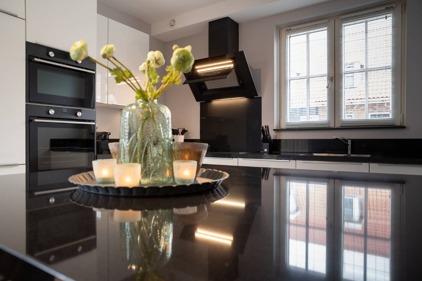 Freistehende Luxusvilla für 8 Personen mit Sauna und Außenwhirlpool in Colijnsplaat in Colijnsplaat, Zeeuwse Kust