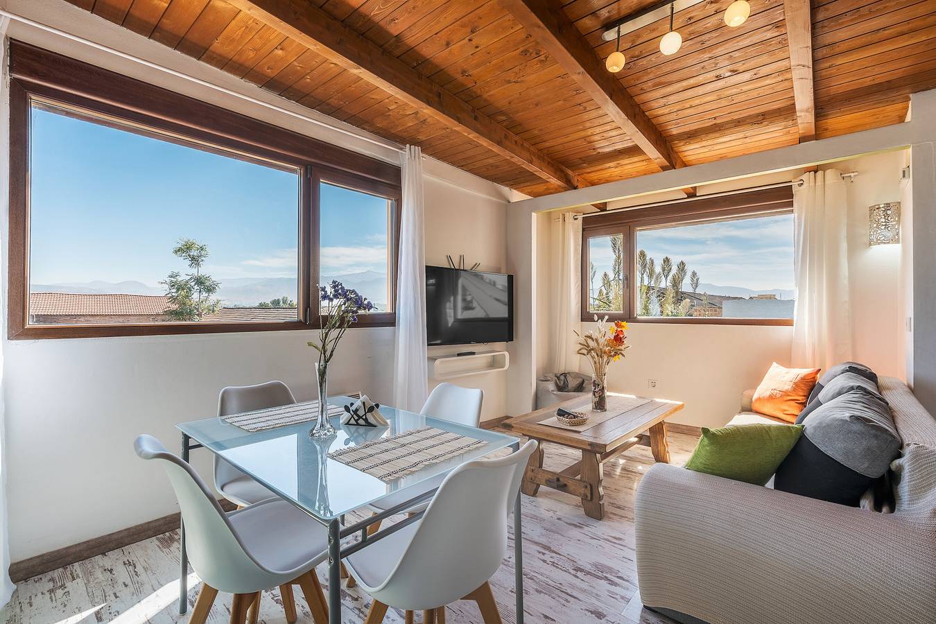 Ganzes Studio, Studio 'Mirador' mit Bergblick, Wi-Fi und Klimaanlage in Ambroz, Vegas del Genil