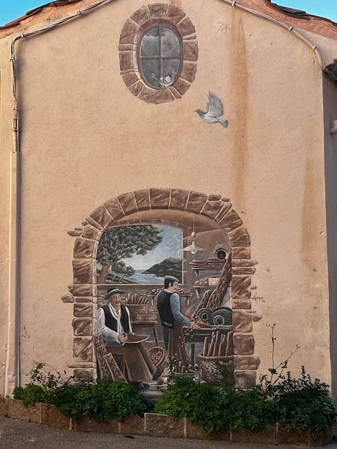 Location de vacances pour 4 personnes dans Office De Tourisme De Bormes Les Mimosas - Le Port - 3