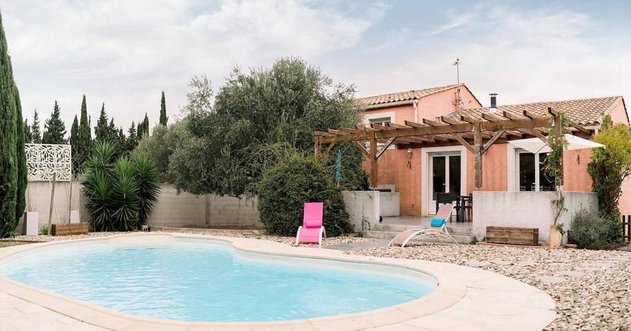 Gîte pour 6 personnes, avec piscine, animaux acceptés