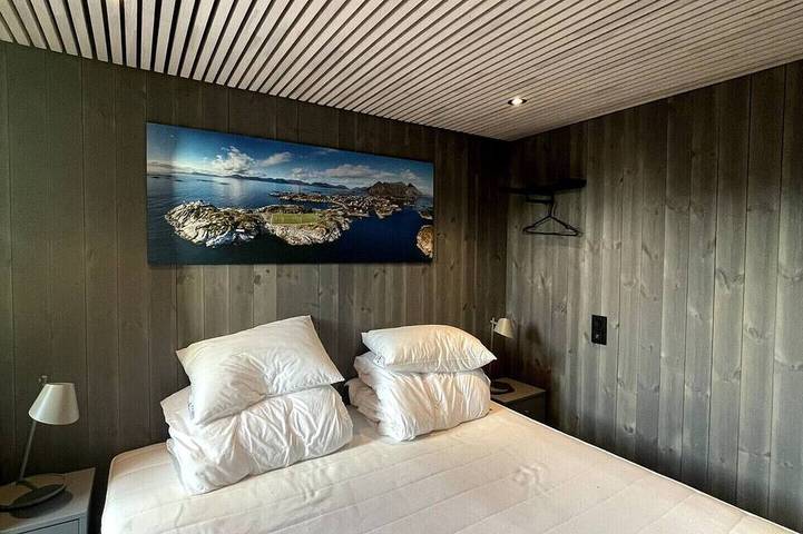 Ganze Wohnung, Rorbuleilighet i toppetasjen i Henningsvær in Henningsvær, Vågan