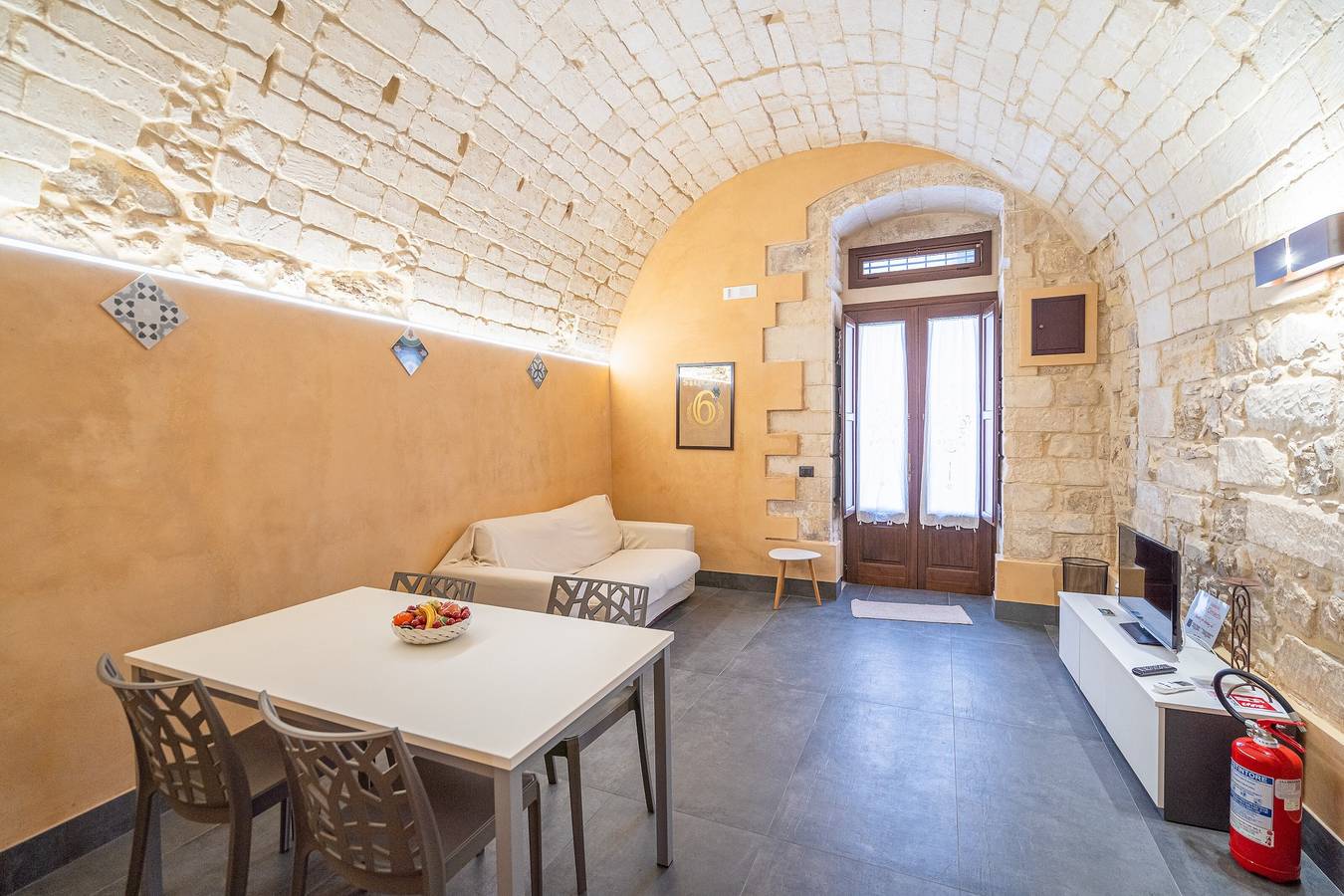 Apartamento entero, Apartamento 'Dammuso 3cirniechi' con Wi-Fi y aire acondicionado in Ragusa (Sicilia), Provincia de Ragusa