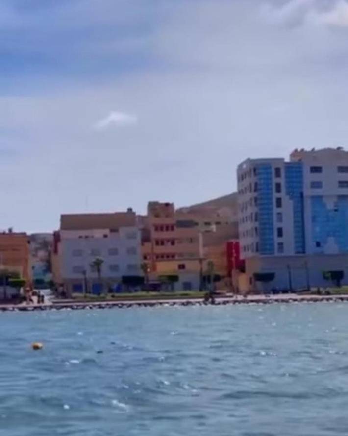 Gîte pour 10 personnes, avec vue sur le lac ainsi que jardin et vue dans Nador - 2