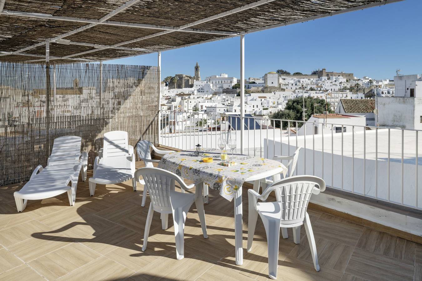 'Apartamento Belvedere' con vistas al casco histórico de Vejer in Vejer de la Frontera, Costa de la Luz