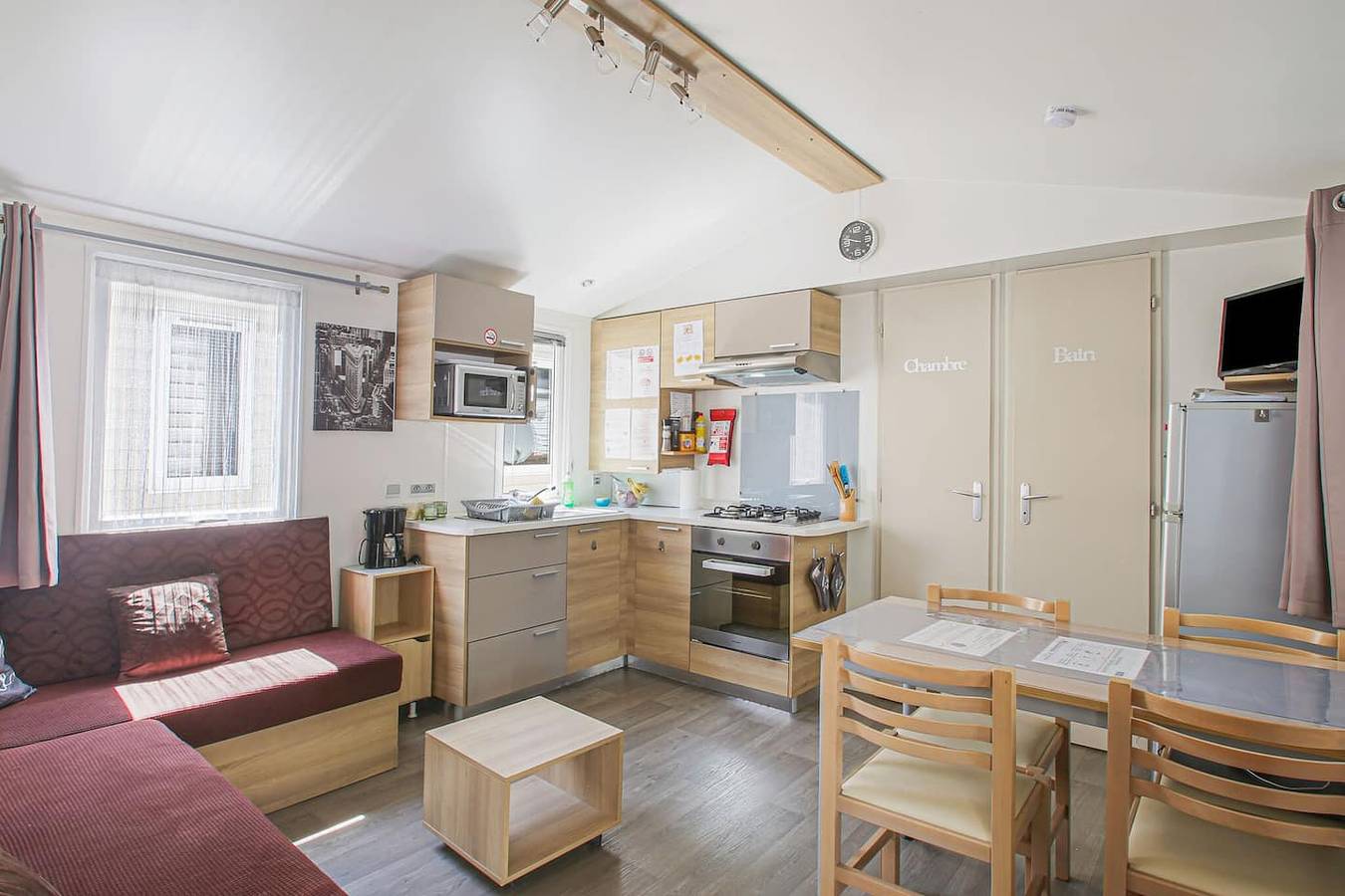 N10 Mobile home 2 bedrooms in Saint-Jean-de-Monts, Vendée