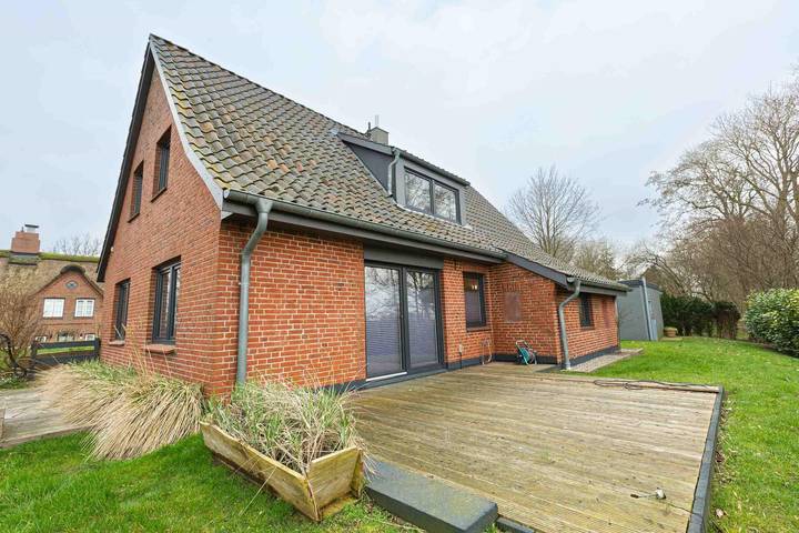 Ferienhaus für 6 Personen, mit Terrasse und Garten in Oldenswort - 2