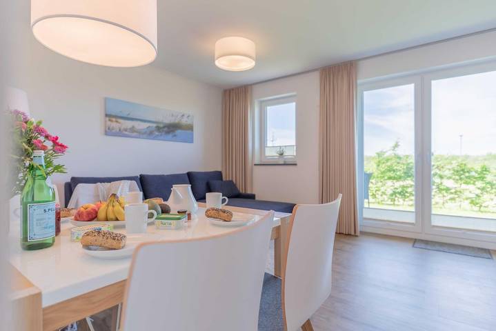 Ferienwohnung für 3 Personen, mit Terrasse und Garten in Börgerende-Rethwisch