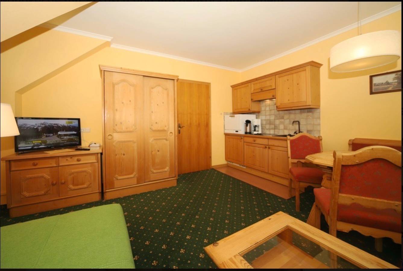 Ganze Wohnung, Apartment 14 mit Bergblick, Gemeinschaftsgarten und Wlan in Schladming, Schladming-Dachstein