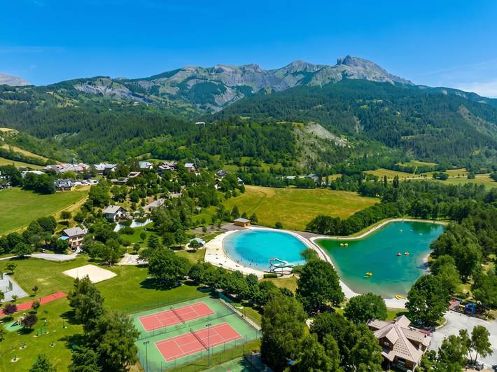 Acogedor chalet en Allos con jardín y barbacoa in Allos, Región de Castellane