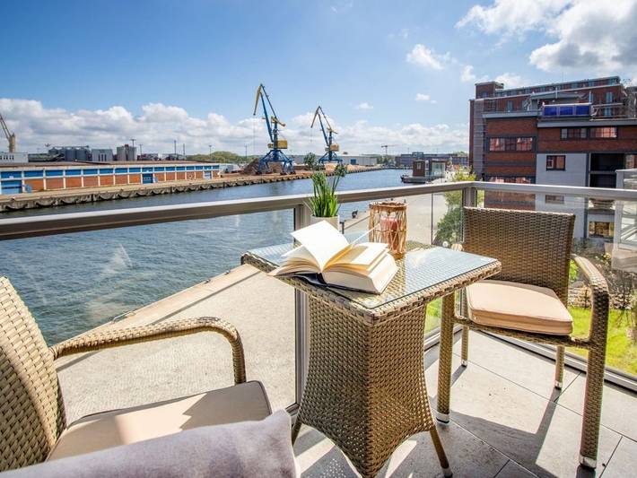 Ferienwohnung für 4 Personen, mit Balkon und Terrasse in Wismar