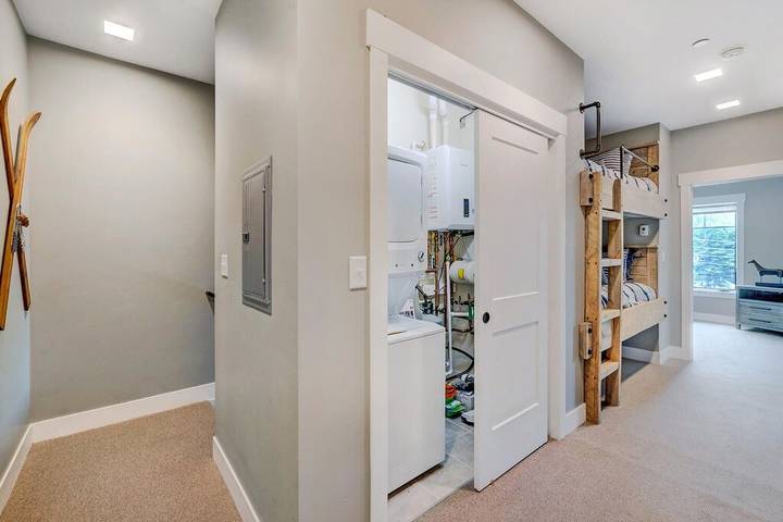 Vacation house for 8 people, with balcony and hot tub as well as sauna and pool, with pets in Winter Park