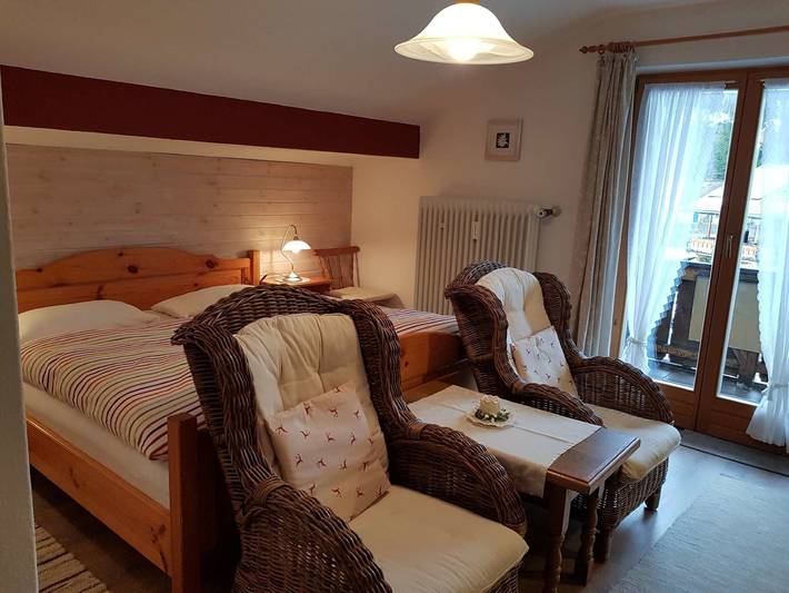 Gîte pour 2 personnes, avec balcon et jardin, animaux acceptés à Mittenwald - 4