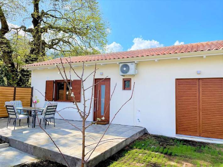 Διαμονή για διακοπές για 4 άτομα, με κήπο και μπαλκόνι στη Ράχη