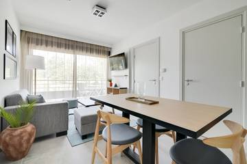 Ferienwohnung für 4 Personen, mit Garten und Pool sowie Terrasse in Vence