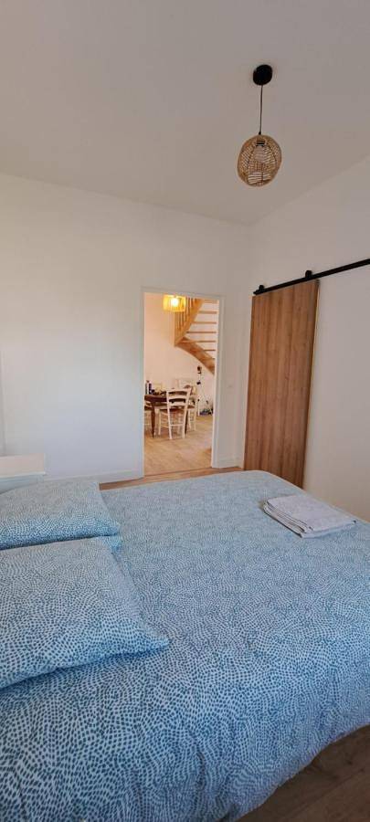 Three-Bedroom House in Busnes, Région de Béthune